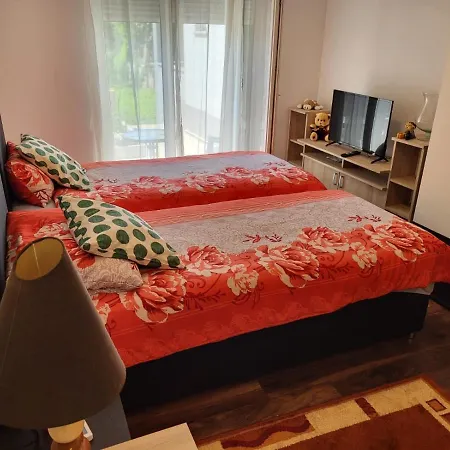 شقة Apartmani Trebinje تريبينيي